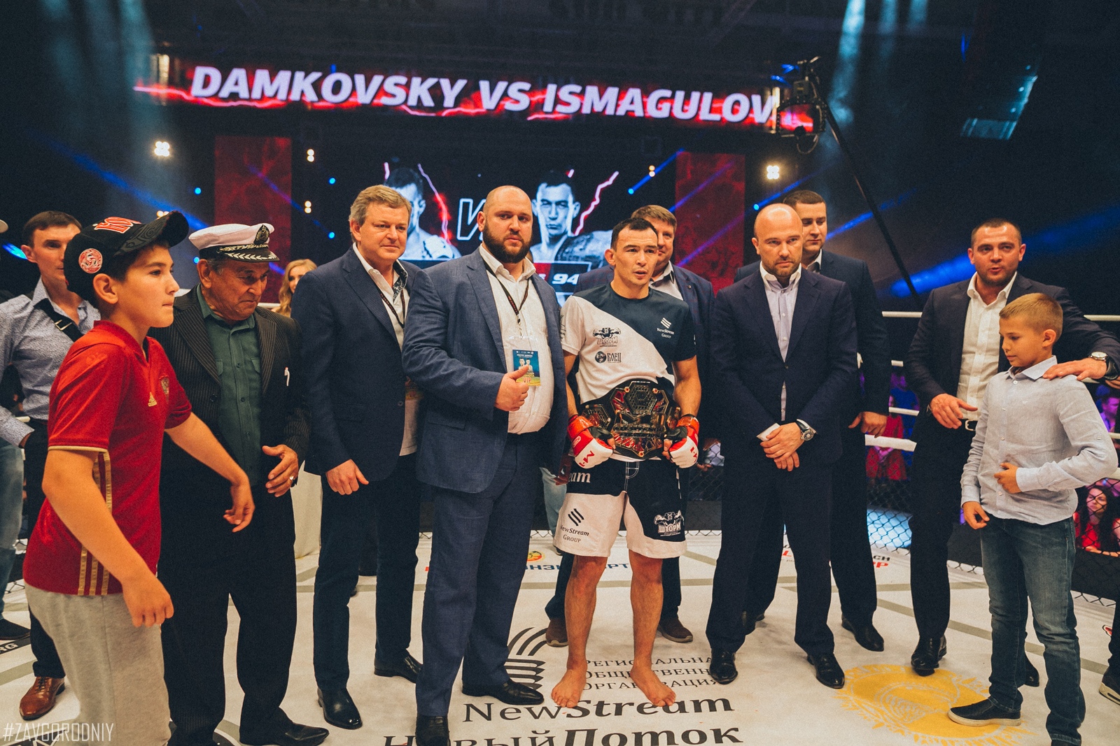 M-1 Challenge 94: защита Исмагулова, удушающий Богатова, победный дебют Клютовой