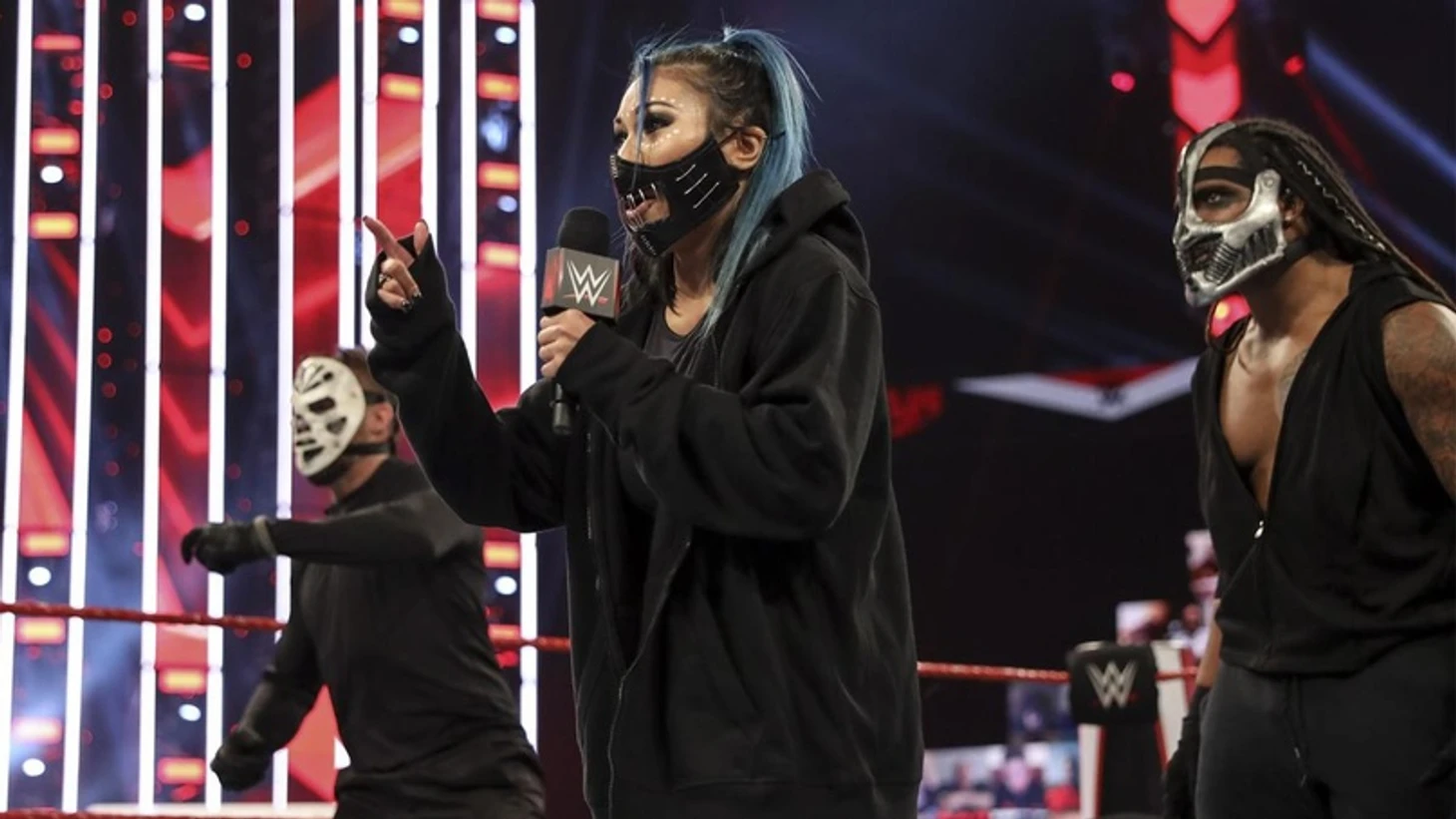 Обзор WWE Monday Night RAW 21.09.2020, изображение №2