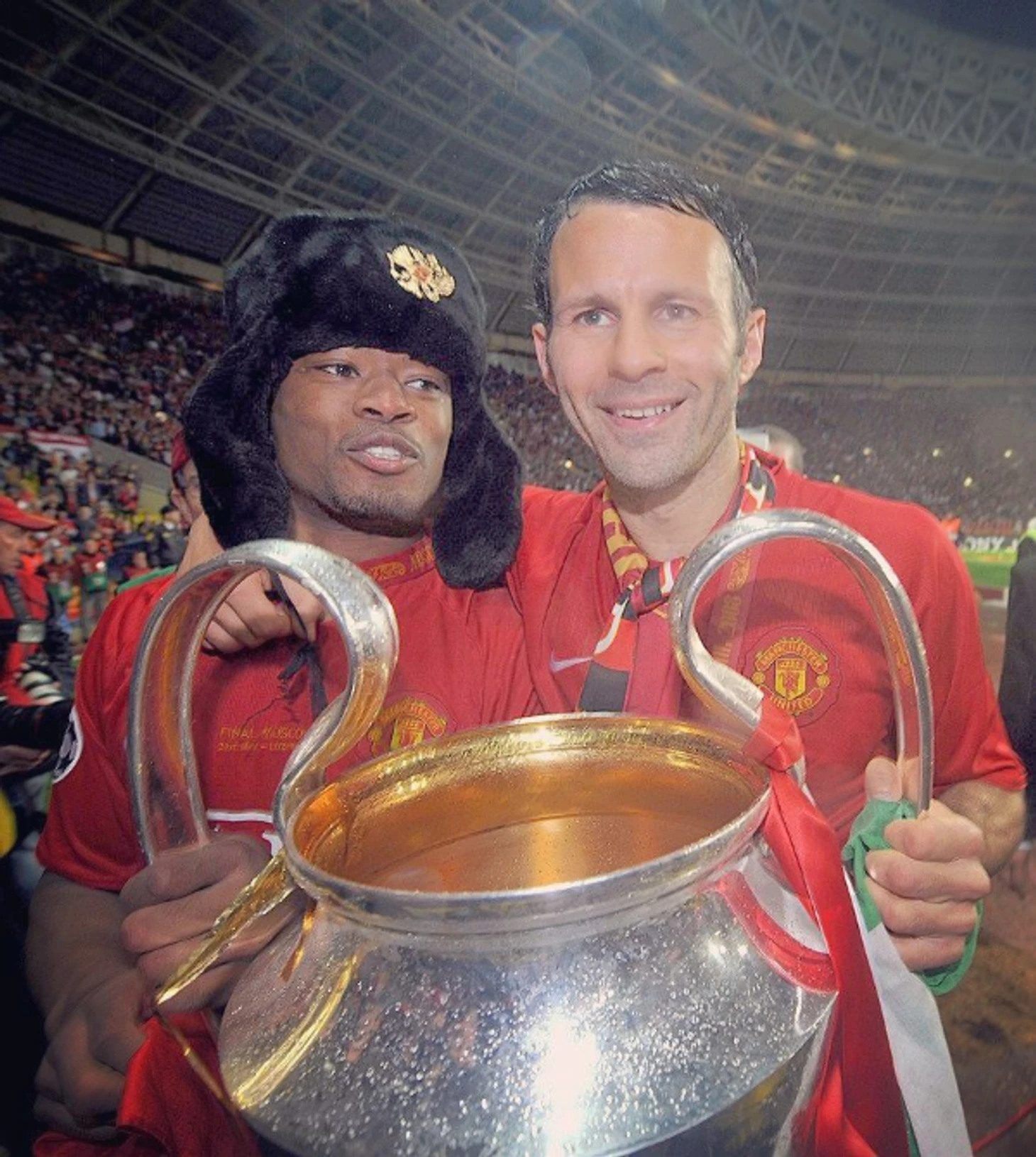 https://photobooth.cdn.sports.ru/preset/post/e/3e/6c710962c4170b53cc68fb8502555.png