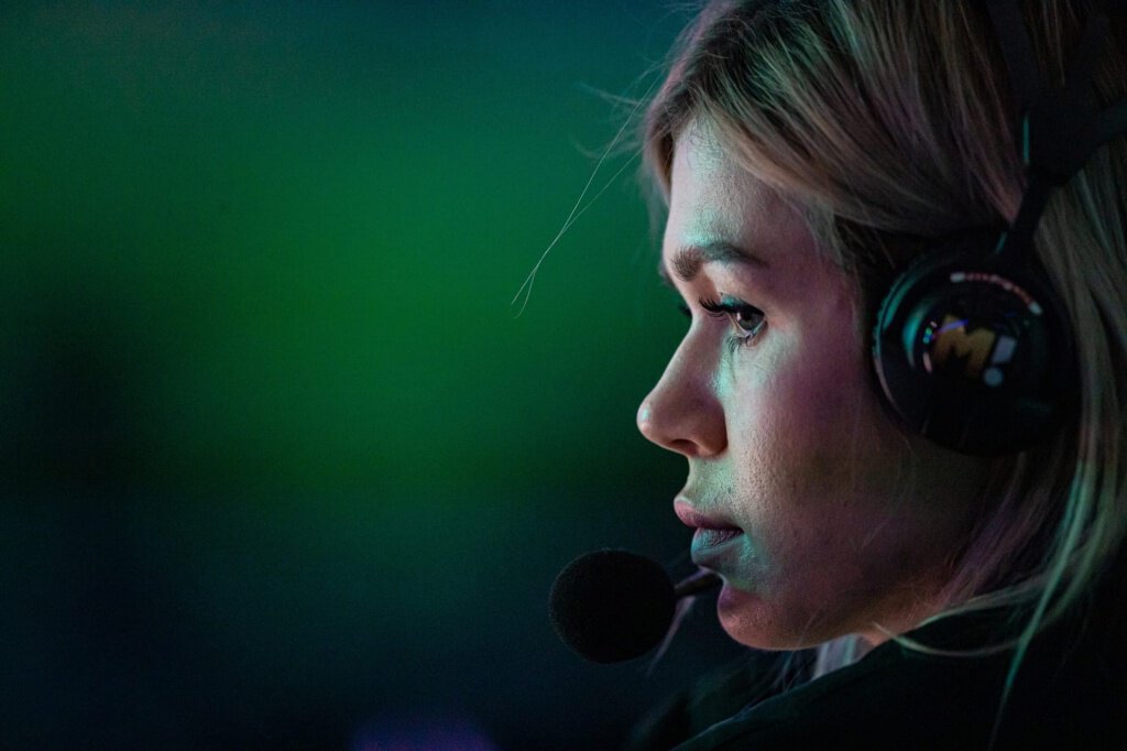 Впервые на телеканалах KHL и KHL Prime — женский комментаторский дуэт