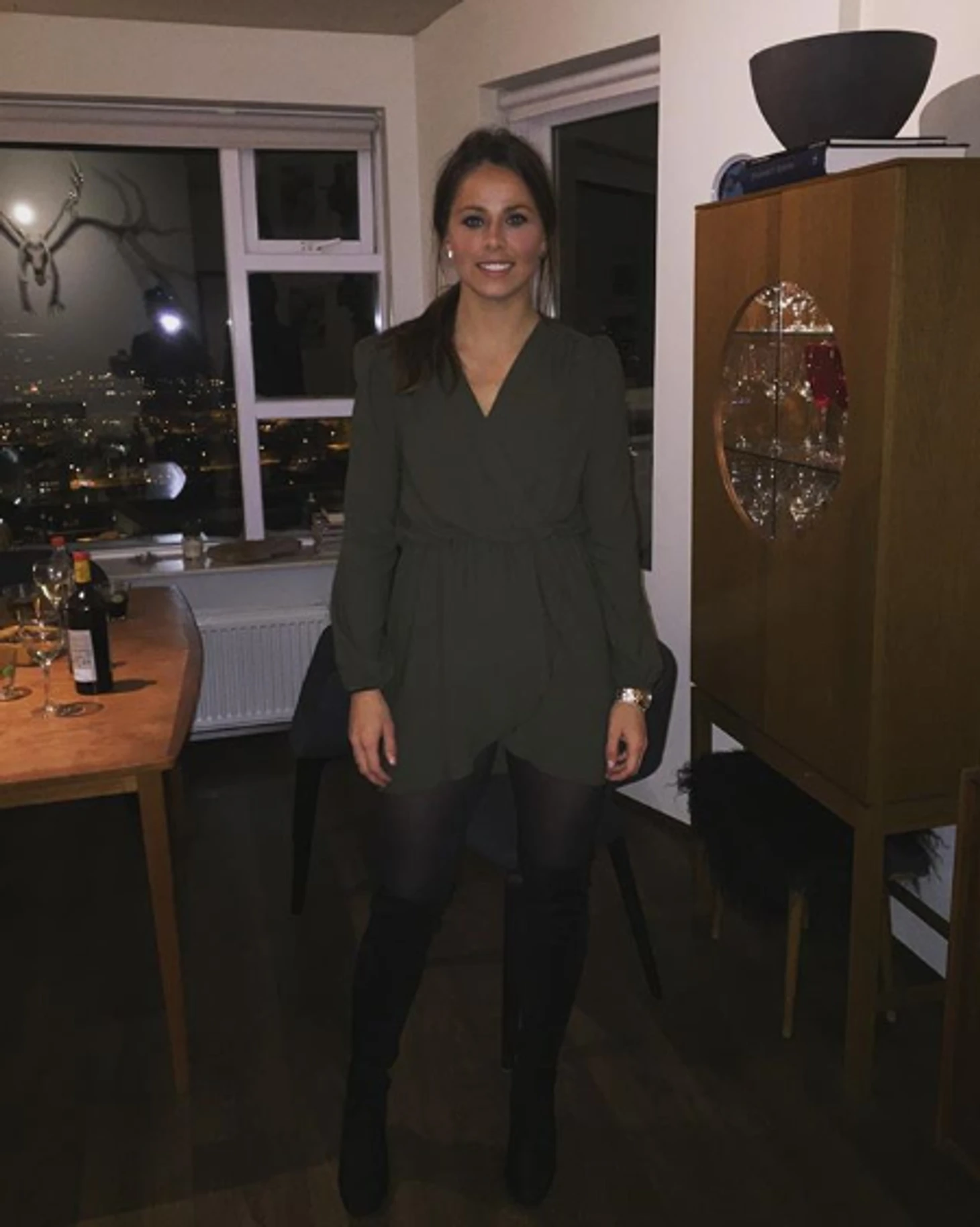 https://photobooth.cdn.sports.ru/preset/post/e/44/5863930814c17b34e4caf7fd9c06c.png