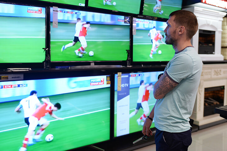 В России новый рынок спортивного ТВ – мы собрали путеводитель. Где смотреть футбол, хоккей, баскетбол и многое другое?