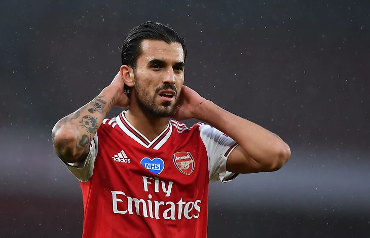 Дани Себальос во время премьерного матча.