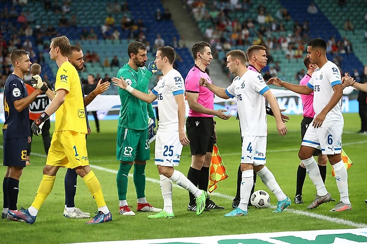 Денис Макаров