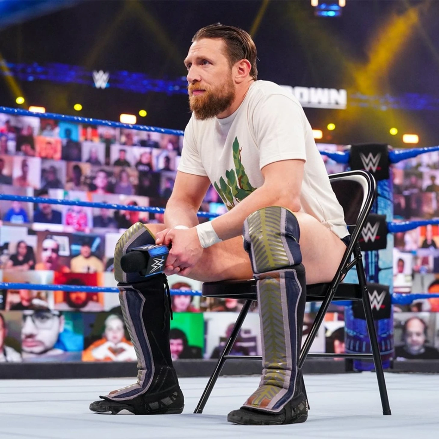 Обзор WWE Friday Night Smackdown 26.03.2021, изображение №3