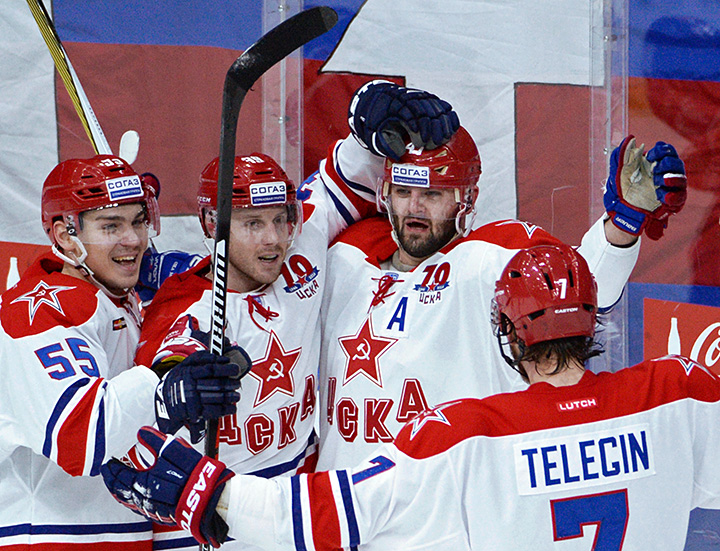 Главное в КХЛ прямо сейчас: ЦСКА побеждает в Питере, Разин переходит грань