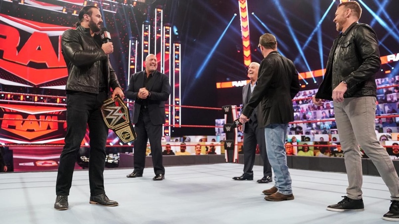 Обзор WWE Monday Night RAW 28.09.2020, изображение №4