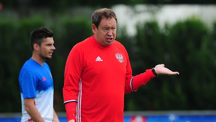 Главный тренер сборной России Леонид СЛУЦКИЙ - самый позитивный человек в команде, утверждает Генич. Фото Александр ФЕДОРОВ,