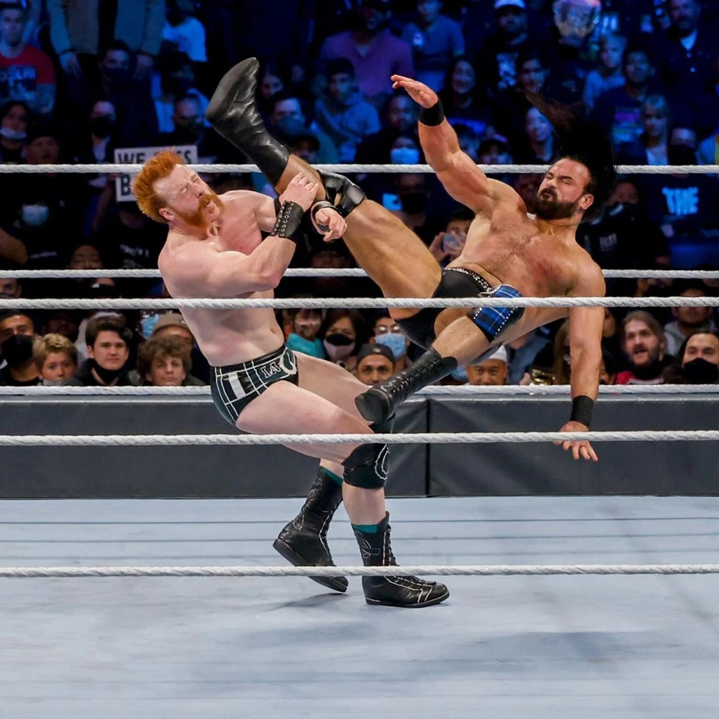 Обзор WWE Friday Night SmackDown 10.12.2021, изображение №4