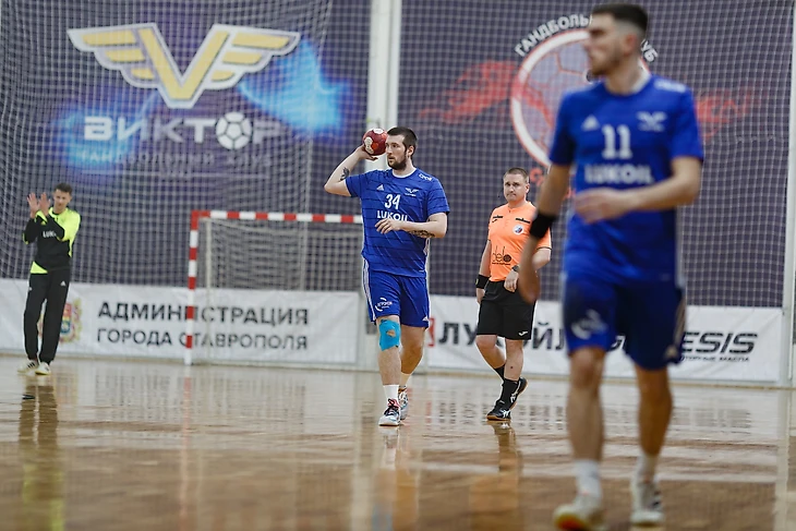 Чемпионат России. 12-е место клуба и 35-летний рубеж — не препятствие для символической сборной!, изображение №12