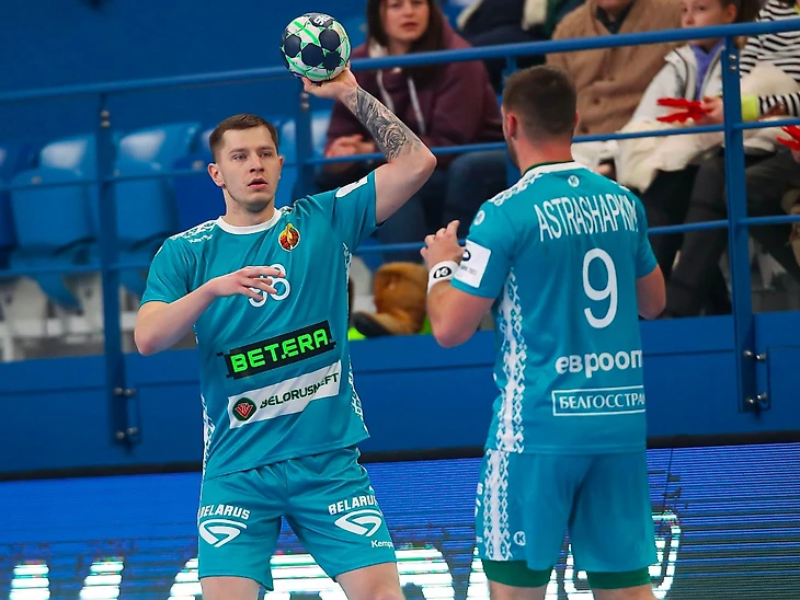 Беларусь. Николай Алёхин: "В Москве у нас хромала реализация. А соперники добавили в защите", изображение №1