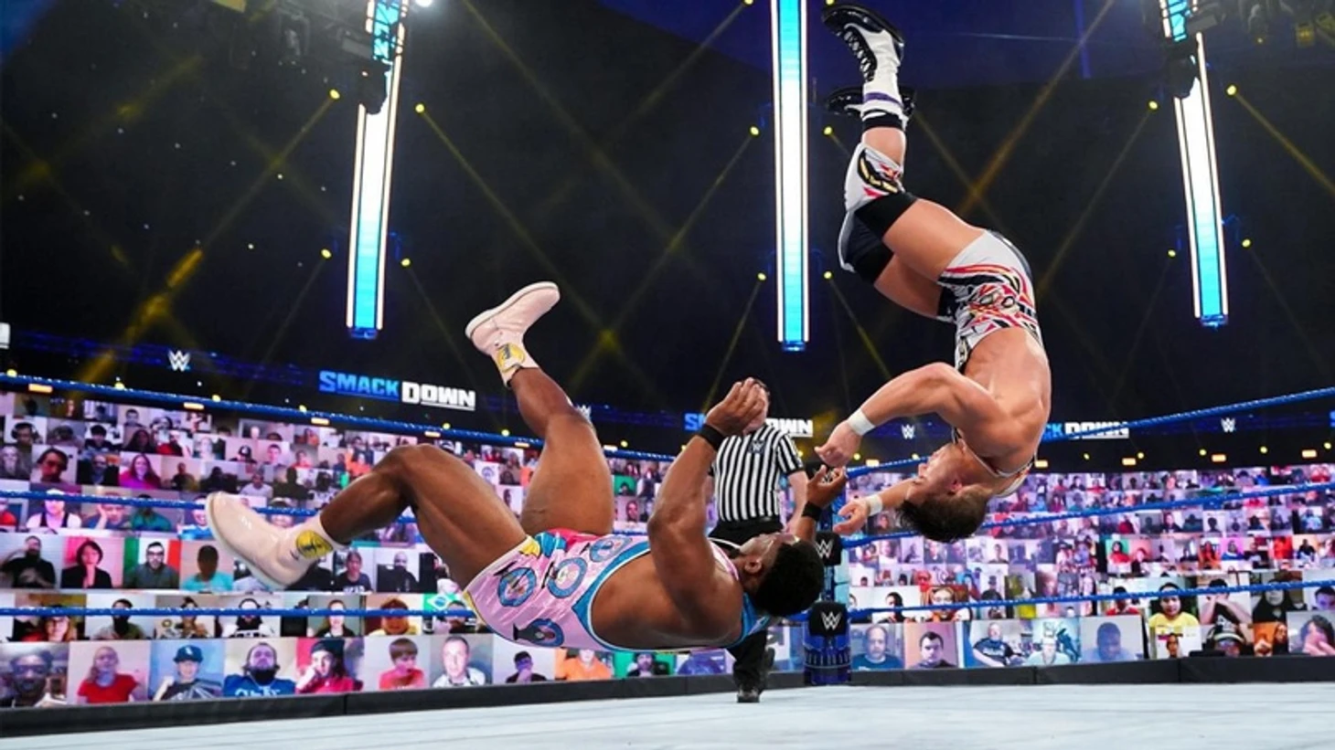 Обзор WWE Friday Night Smackdown 26.03.2021, изображение №13