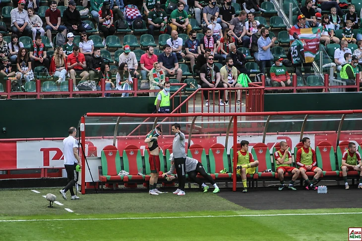 Локомотив - Урал. Фото: Дмитрий Бурдонов / Loko.News