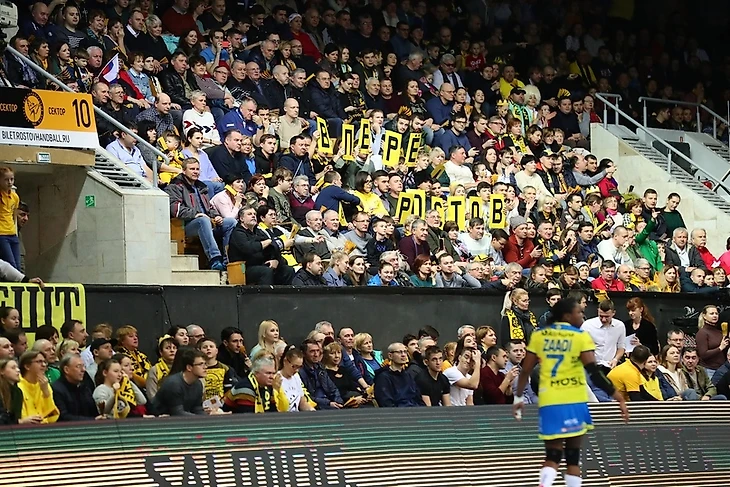 Лига чемпионов. Влада Бобровникова: "Лучшим у "Меца" был тренерский дуэт", изображение №2