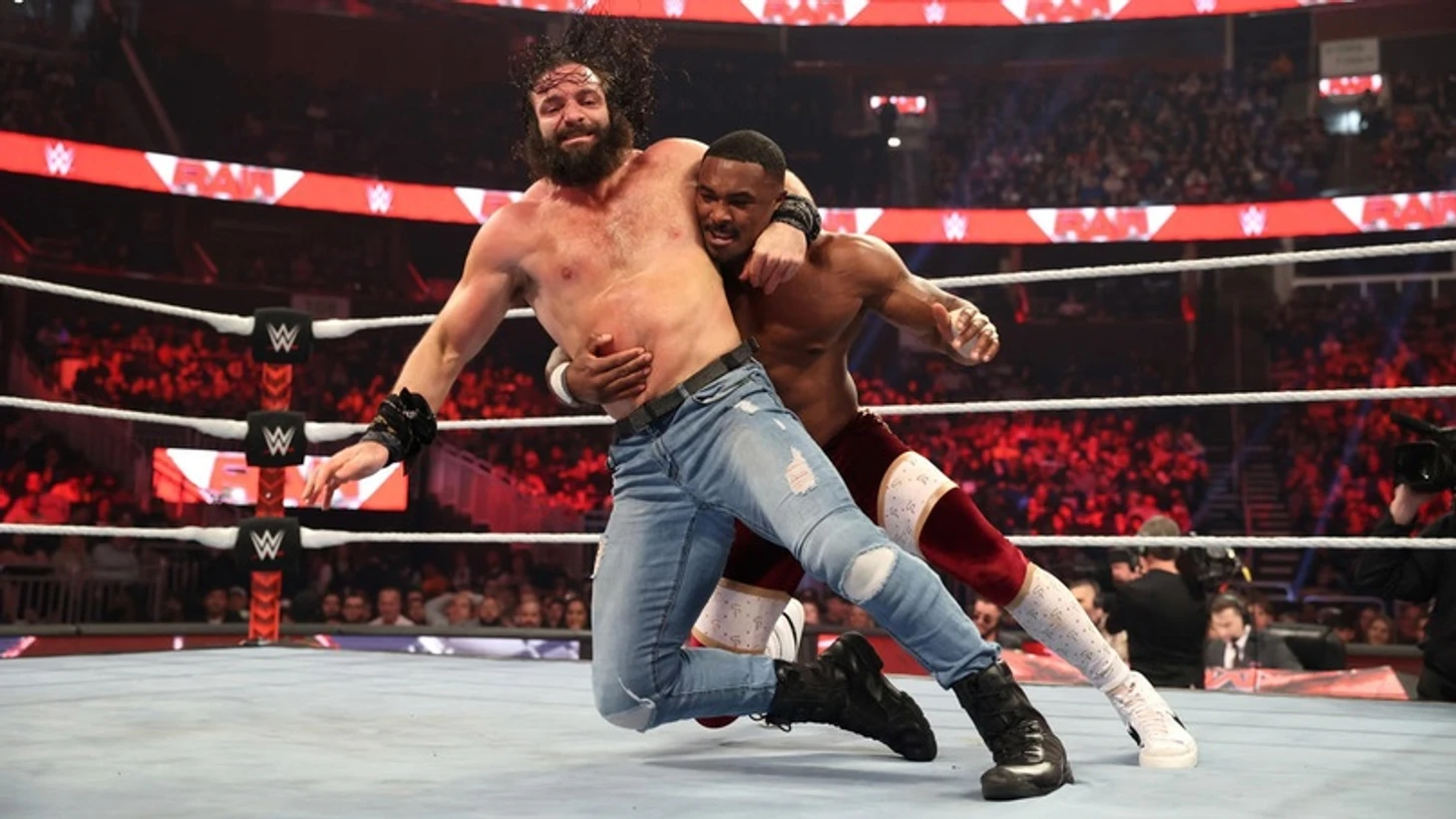 Обзор WWE Monday Night RAW 06.02.2023, изображение №27