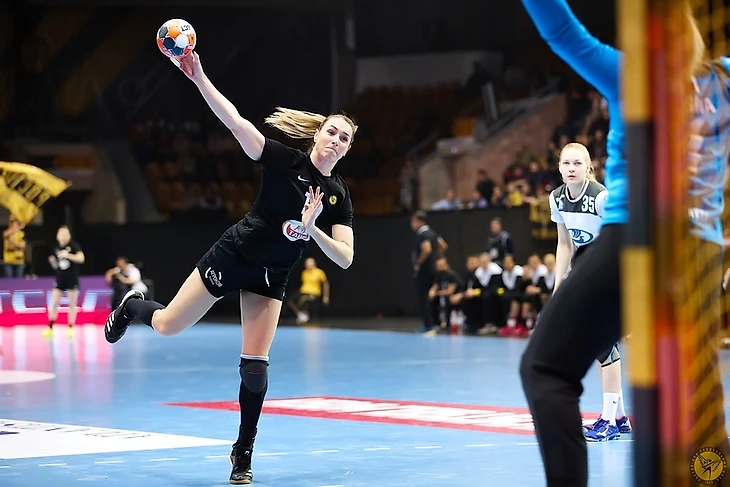 Лучшее из журнала "Быстрый центр". Голландско-ростовская азбука Лоис Аббинг, изображение №3