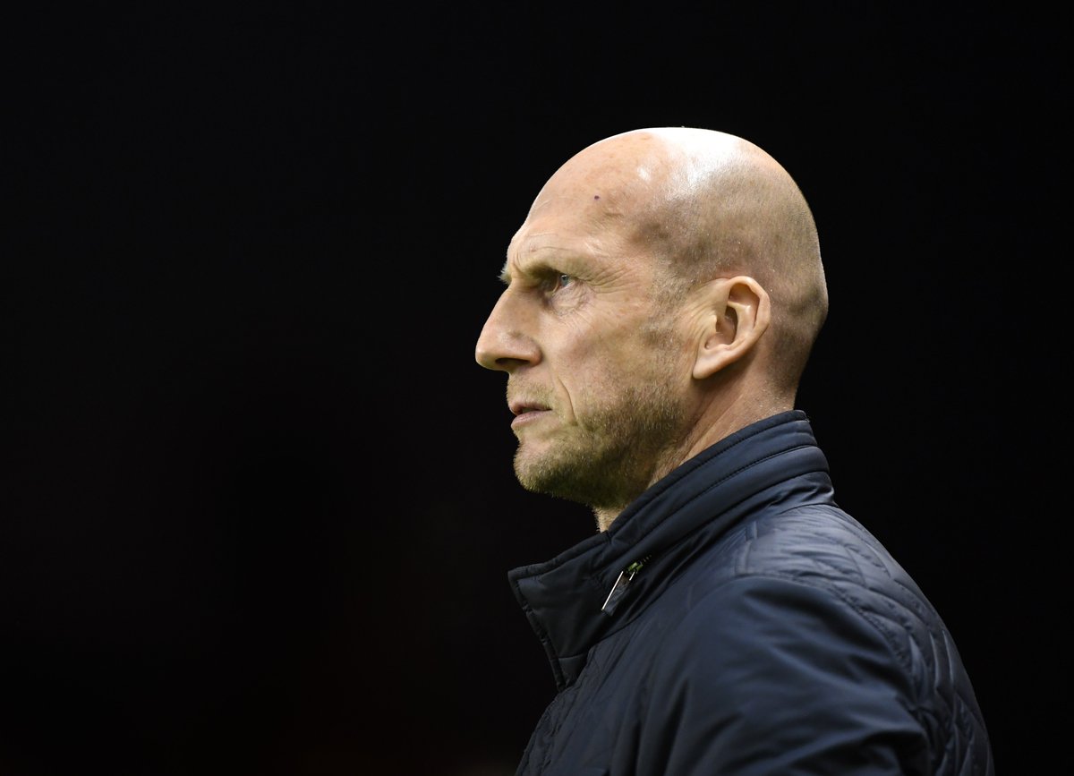 Яп Стам уволен с поста главного тренера «Рединга»