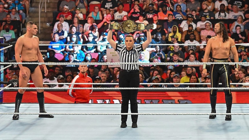 Обзор WWE Friday Night Smackdown 12.08.2022, изображение №1