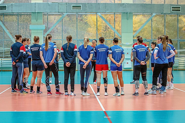 Итоги сбора. Людмила Бодниева: "Будем надеяться, удастся сыграть с белорусками в конце октября", изображение №2