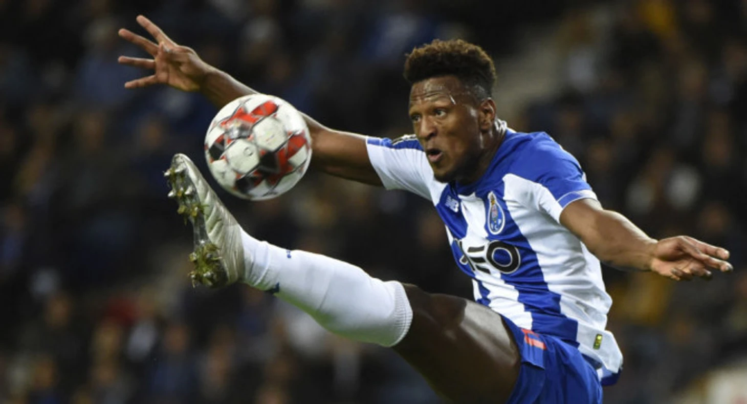 Зе Луиш в Порту