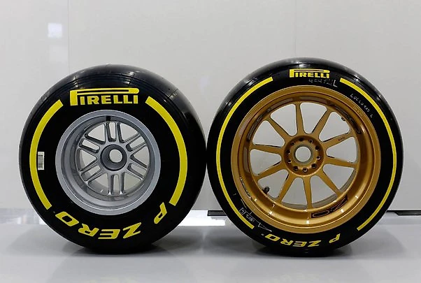 How much more does the 18-inch 2022 Formula 1 tire and wheel weigh than the  13-inch 2021 tire and wheel? – Quora