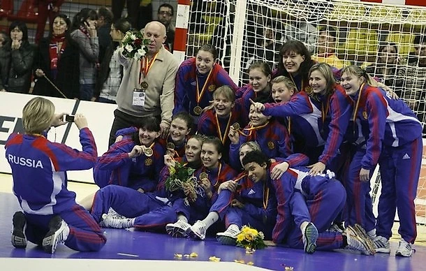 Как россиянки играли на постолимпийских топ-турнирах? 7 бронзовых червей, смена тренера и парад ничьих, изображение №3