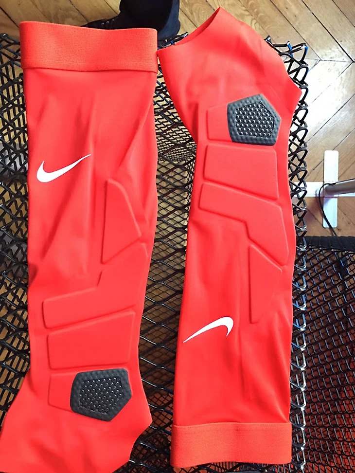 kickster_ru_nike_hyperstrong_match_sleeves_03