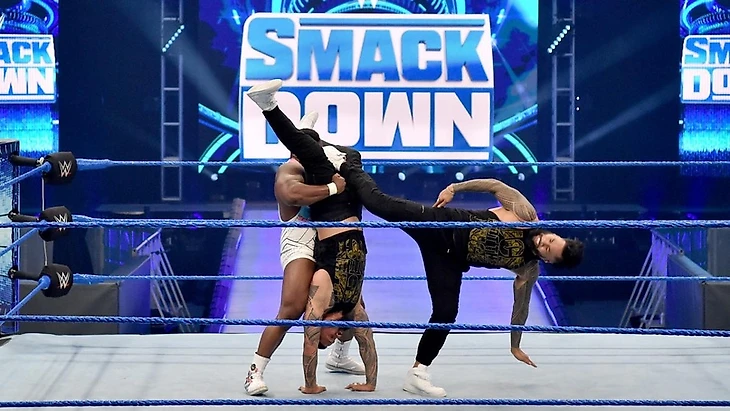 Обзор WWE Friday Night Smackdown 27.03.2020, изображение №22