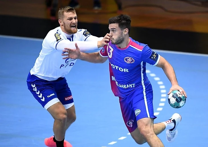 Лига чемпионов. "Пари Сен-Жермен" и "Мотор" — синхронные всплытия в зонах доступа, изображение №5