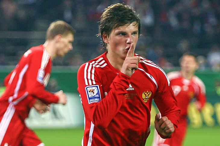 Больше не его проблемы Аршавин закончил с футболом. Никто не радовал и не бесил россиян сильнее него: Футбол: Спорт: Lenta.ru