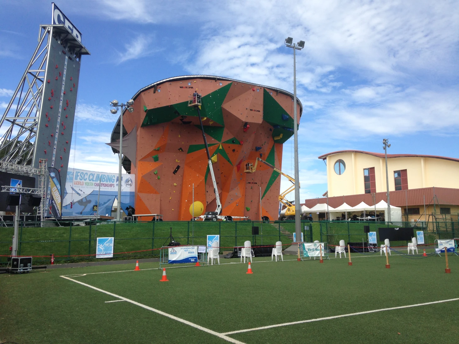 Noumea climbing wall 2014