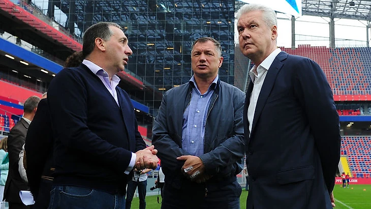 Евгений ГИНЕР, Марат ХУСНУЛЛИН и Сергей СОБЯНИН (слева направо). Фото Александр ФЕДОРОВ, &quout;СЭ&quout;