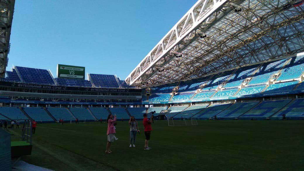 Я играл на 40-тысячной арене в Сочи. Там Криштиану забил три Испании, а Смолов промазал паненку