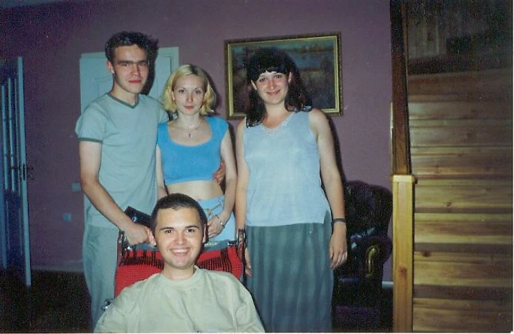 Дмитрий Крюков, Тимур Иванов, Юлия Зотова, Юлия Яровая. Фото 2002 года
