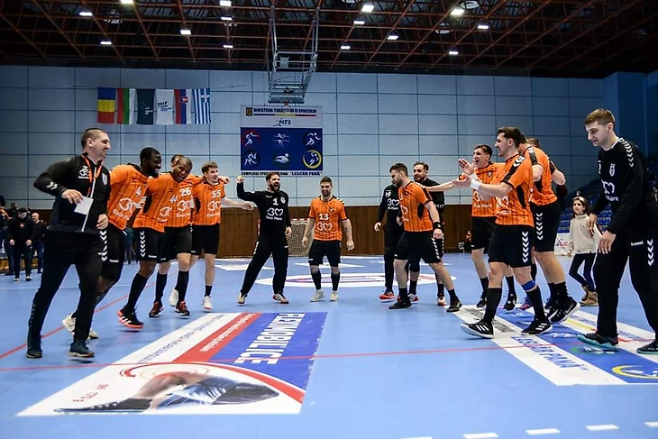 Кубок ЕГФ. Крепкий клуб с историей для "Виктора". Новичок с четырьмя Хаугсенгами для СКА. И СКИФ в уме, изображение №1