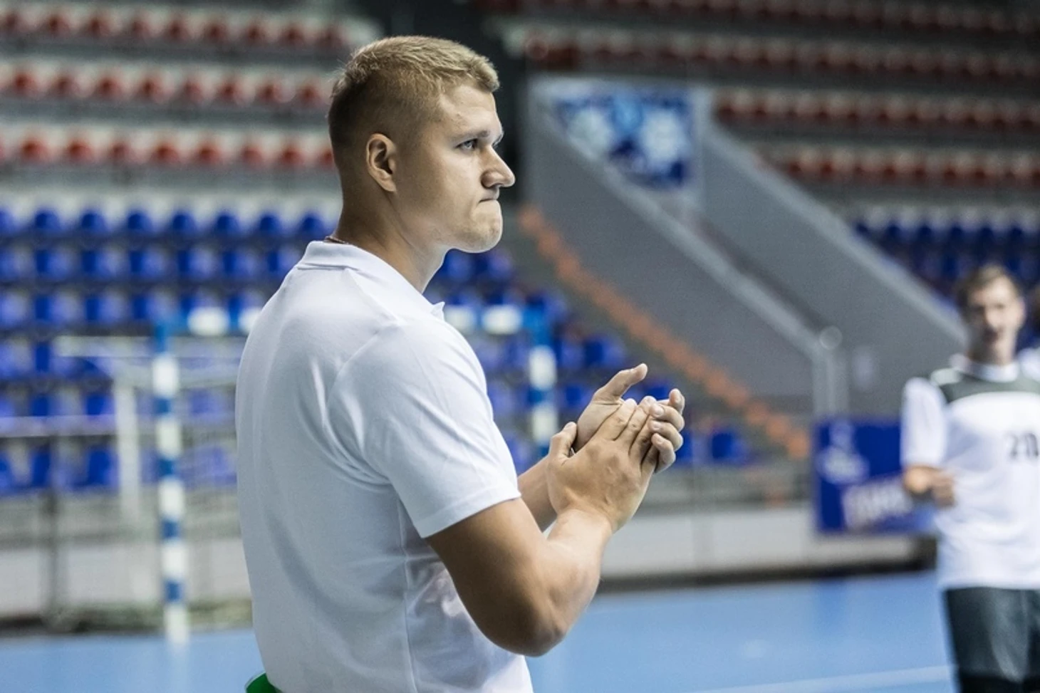 Валентин Бузмаков: "Пока не увижу состав, который можно наигрывать, придется обновлять ростер", изображение №3