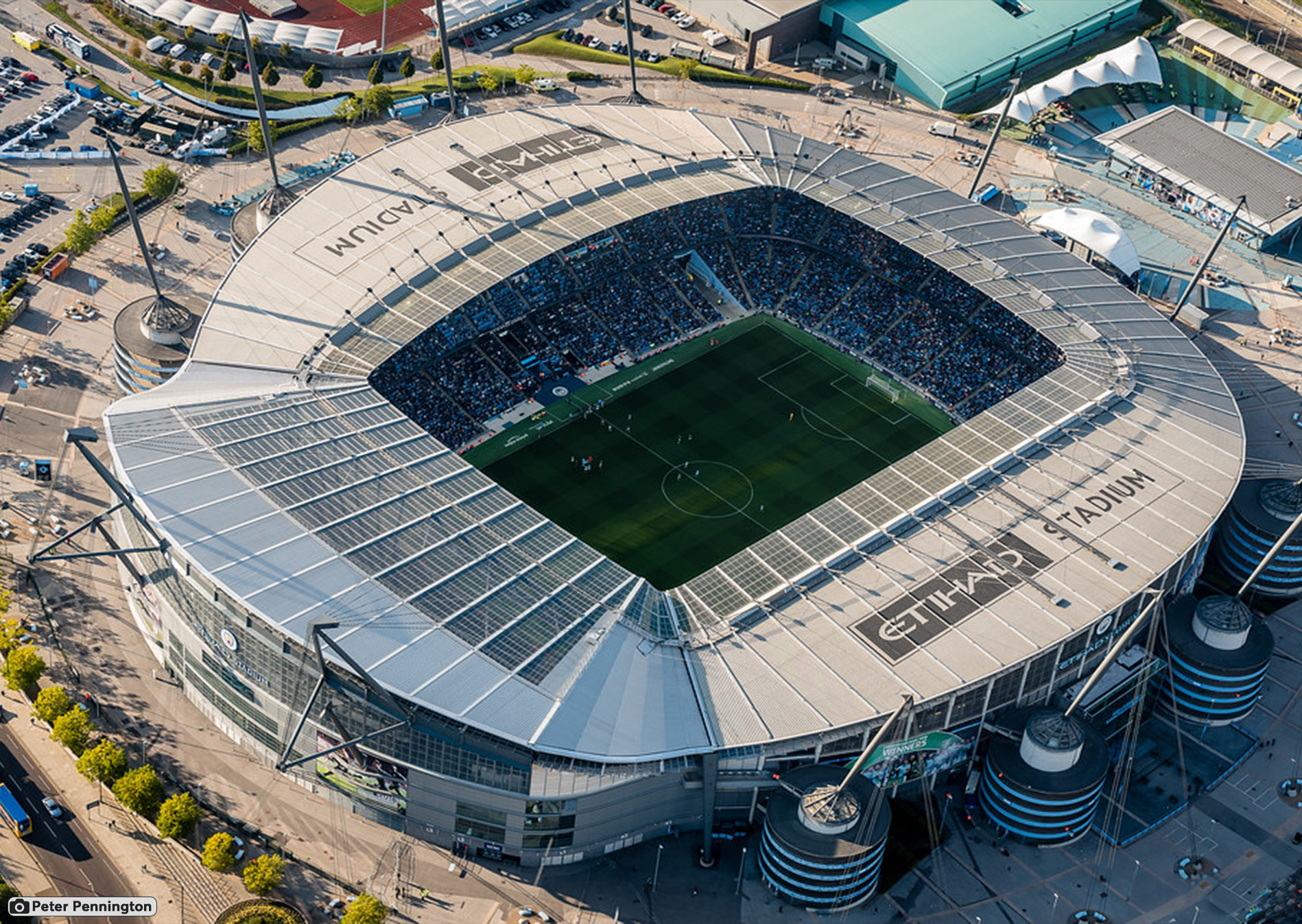 Кадры с высоты стадиона «Этихад», где выступает «Манчестер Сити» - Стадионная лихорадка - Блоги - Sports.ru