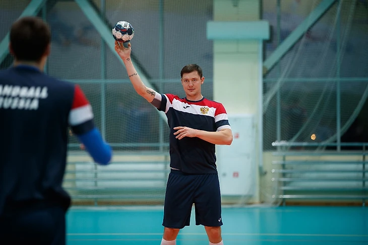 Дмитрий Житников: "Ребята в "Висле" ожидали, что у Косоротова будет пафос. А он быстро всех очаровал", изображение №2