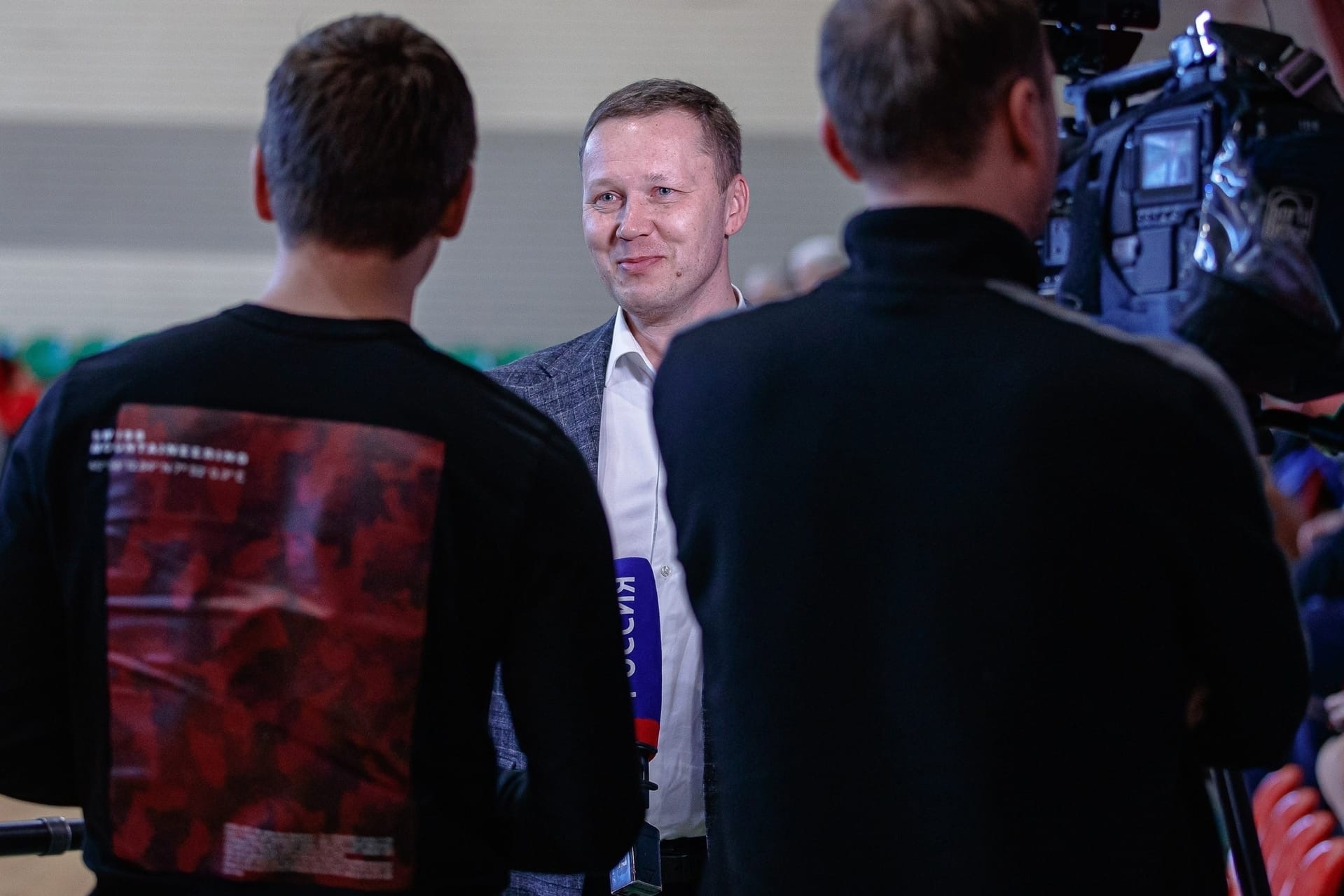 Дмитрий Бочарников