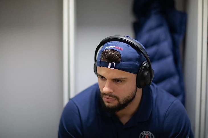 История Элоима Пранди: реанимация в новогоднюю ночь, тренировки для ума и два гола в ворота "Нанси", изображение №2