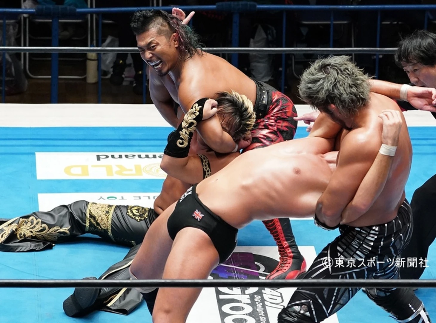 Обзор третьего дня NJPW World Tag League 2020, изображение №12