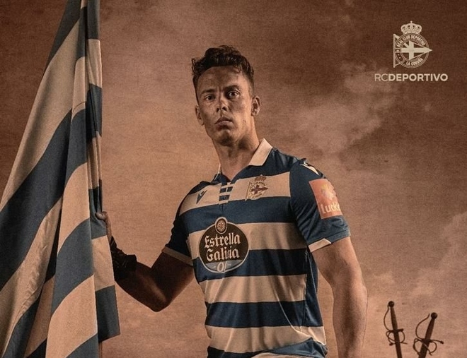 «Депортиво» классно представил форму и слоган: куча исторических отсылок и толстые горизонтальные полоски