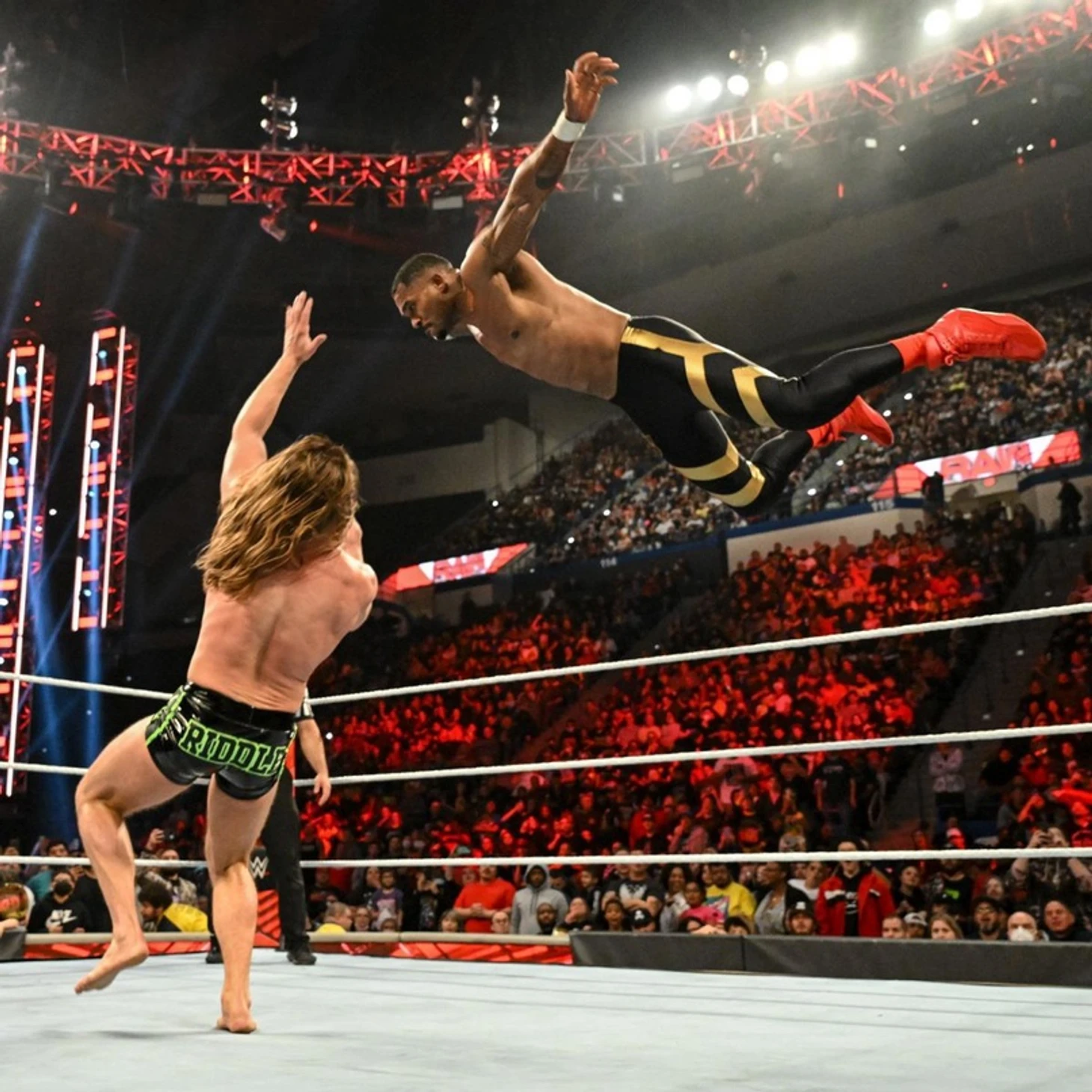 Обзор WWE Monday Night RAW 09.05.2022, изображение №5