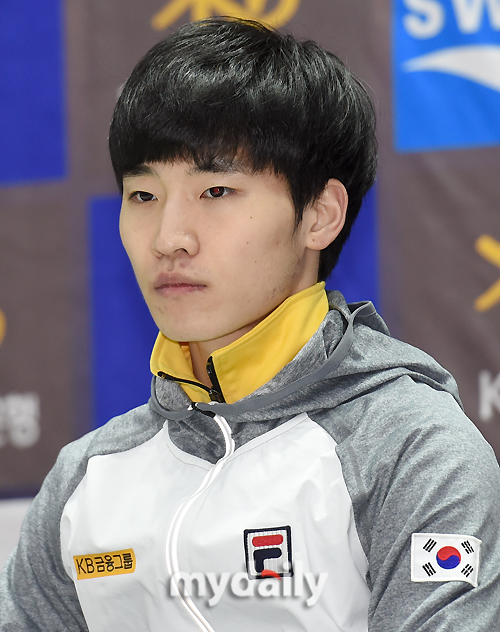 Возвращение. Корейский спортсмен - лучший на чемпионате мира по шорт-треку