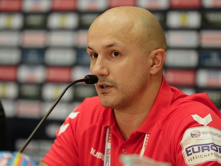 ЧЕ-2020. Зоран Роганович: "Черногорцы уже вошли в историю. Но хотим пойти дальше", изображение №1