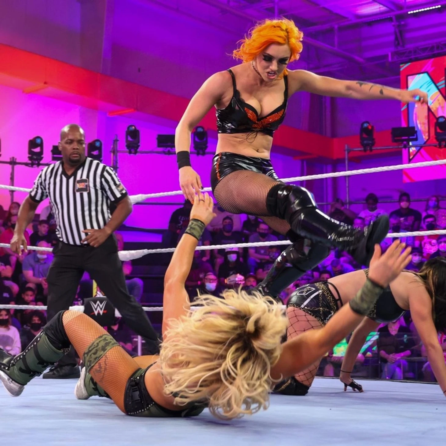 Обзор WWE NXT 2.0 28.09.2021, изображение №10