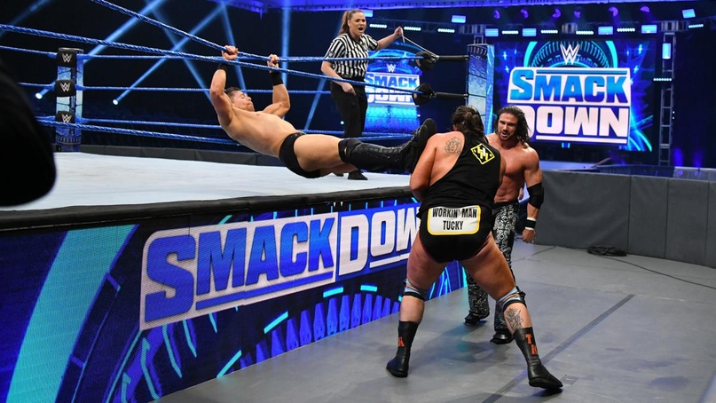 Обзор WWE Friday Night Smackdown 20.03.2020, изображение №21