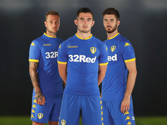 Новая форма «Лидса» 16/17