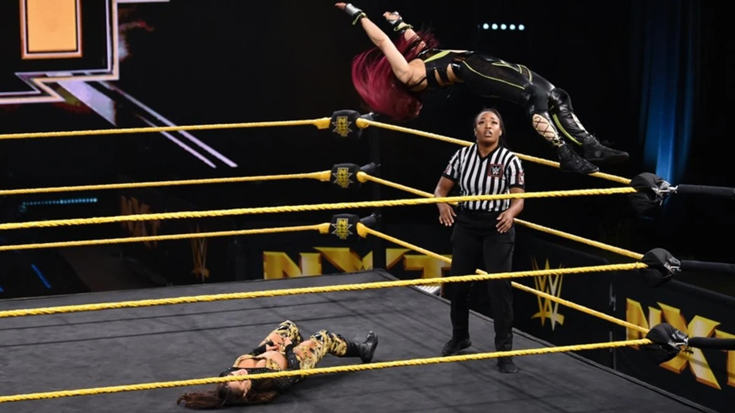 Обзор WWE NXT 25.03.2020, изображение №8