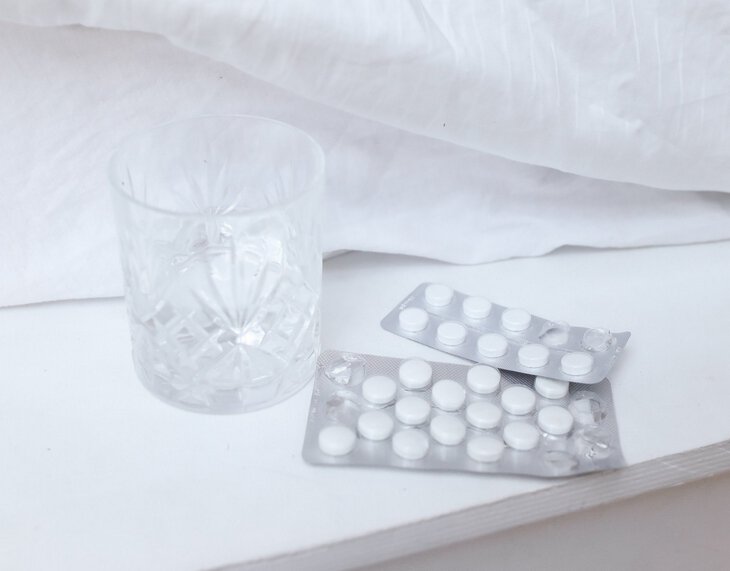 10 самых безопасных успокоительных таблеток, средств и препаратов без рецепта